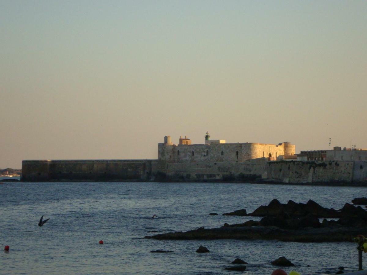 Il Nido Di Diana In Ortigia Lägenhet Syrakusa Exteriör bild